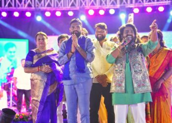 “आदर्श शिंदेच्या बुलंद भीमगीतांनी धाराशिव दणाणले; भाजपाच्या भीम महोत्सवाला अभूतपूर्व जनसागर, ‘जय भीम’च्या घोषात शहर झाले भीममय!”