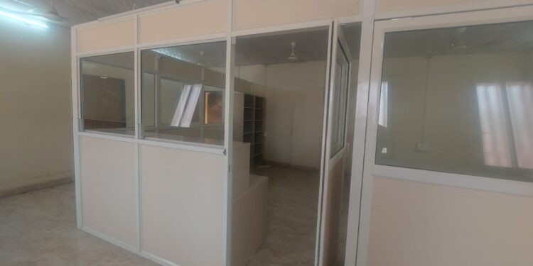 लोकविचार’च्या पाठपुराव्याला यश बसस्थानकातील दयनीय परिस्थितीला अखेर दिलासा….