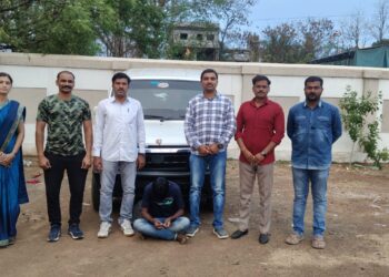 कॉपर वायर चोरी प्रकरण उघडकीस 3.70 लाखांच्या मुद्देमालासह मुख्य आरोपी ताब्यात स्थानिक गुन्हे शाखेची दमदार कारवाई