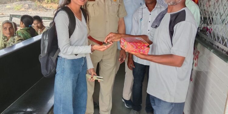 नळदुर्ग बस स्थानकात महाराष्ट्र राज्य परिवहन महामंडळाचा ७८ वा वर्धापन दिन उत्साहात साजरा!