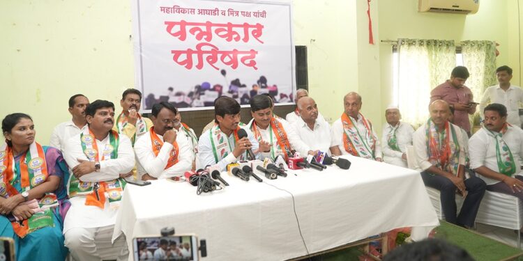 महेश देशमुख रिंगणात महाविकास आघाडीचा शेतकरी-तरुणांच्या प्रश्नांवर भर