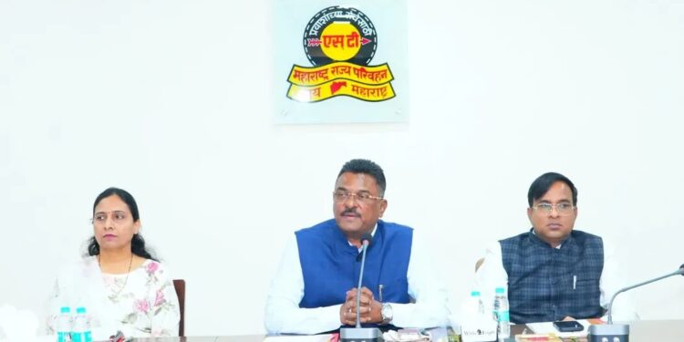 एसटी कर्मचाऱ्यांचा महागाई भत्ता ५८ टक्क्यांवर, घरभाडे भत्त्यातही वाढ – परिवहनमंत्री प्रताप सरनाईक