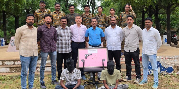 पिस्टल-काडतुसांसह दोन आरोपी जेरबंद