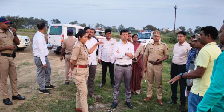 नवरात्रोत्सवाच्या पार्श्वभूमीवर तुळजापुरात पोलिसांचा सुरक्षा आढावा